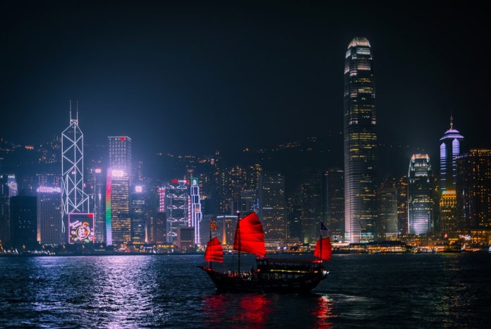 香港維港景致恒指反彈